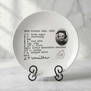 Personalized Recipe Ceramic Plate – Handwritten Keepsake Gift (11" Round)