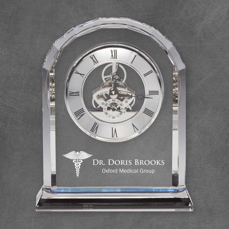 Personalized Medical Rounded Edge Crystal Clock for Doctors Doctor Graduation Gift image 1