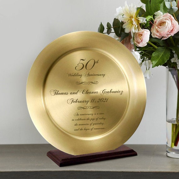 50th-wedding-anniversary-traditional-gift