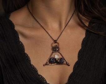 Collier en quartz améthyste, pendentif soleil en cuivre électroformé, bijou en cristal céleste à l'esprit mystique, cadeau gothique bohème pour elle