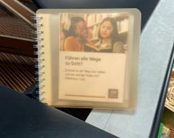 Traktatmäppchen / Traktathalter  für die neuen Traktate der Zeugen Jehovas