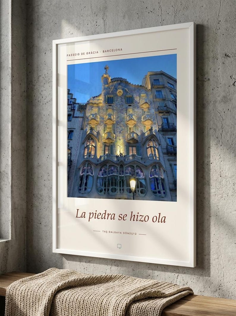 Framed Casa Batlló Photography Print | Barcelona Spain Wall Art | Gaudí Fine Art Poster | Architecture Giclée Print zdjęcie 8