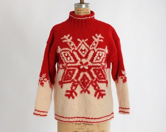 Y2K Christmas sweater | Vintage chunky knit red + white snowflake sweater