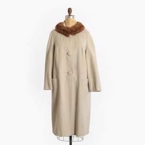 50s grey beige wool mink collar fur coat | Vintage 1950s BOND&#39;S Fifth Avenue coat