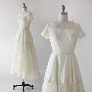 I. Magnin-trouwjurk | Vintage ivoorkleurige organza-trouwjurk uit de jaren 50 | Vintage jaren 50 gebloemde trouwjurk XS
