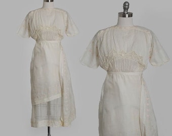 Antique Vintage Edwardian crochet hand embroidered floral cotton lawn dress