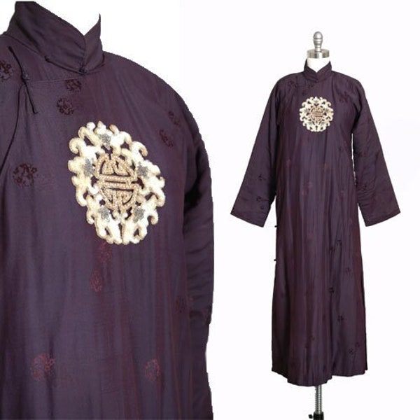 Vintage 40s Chinese purple silk brocade sequin wrap robe coat