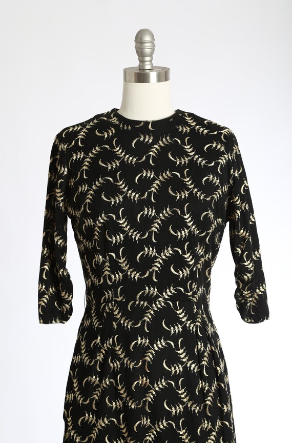 Falling Leaf dress | Vintage 50s 60s embroidered … - image 3