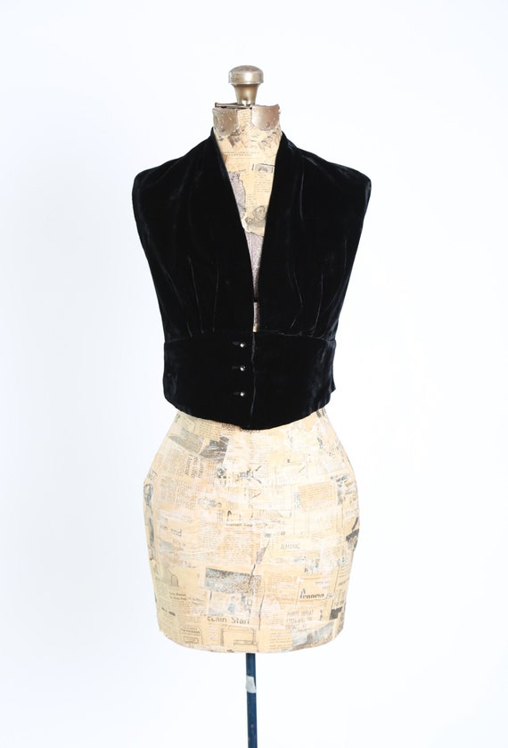 Vintage 40s black velvet halter top
