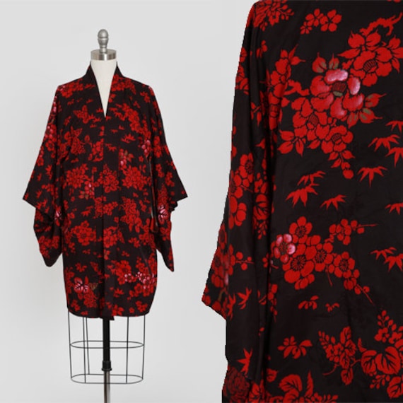 Silk Haori | Vintage 1940s black + red floral silk