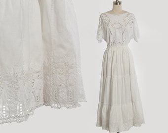 Antique vintage 1900s Edwardian white cotton embroidered crochet lace floral skirt