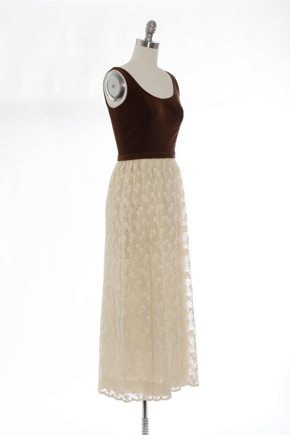 Lanz floral dress | vintage 70s brown velvet embr… - image 5