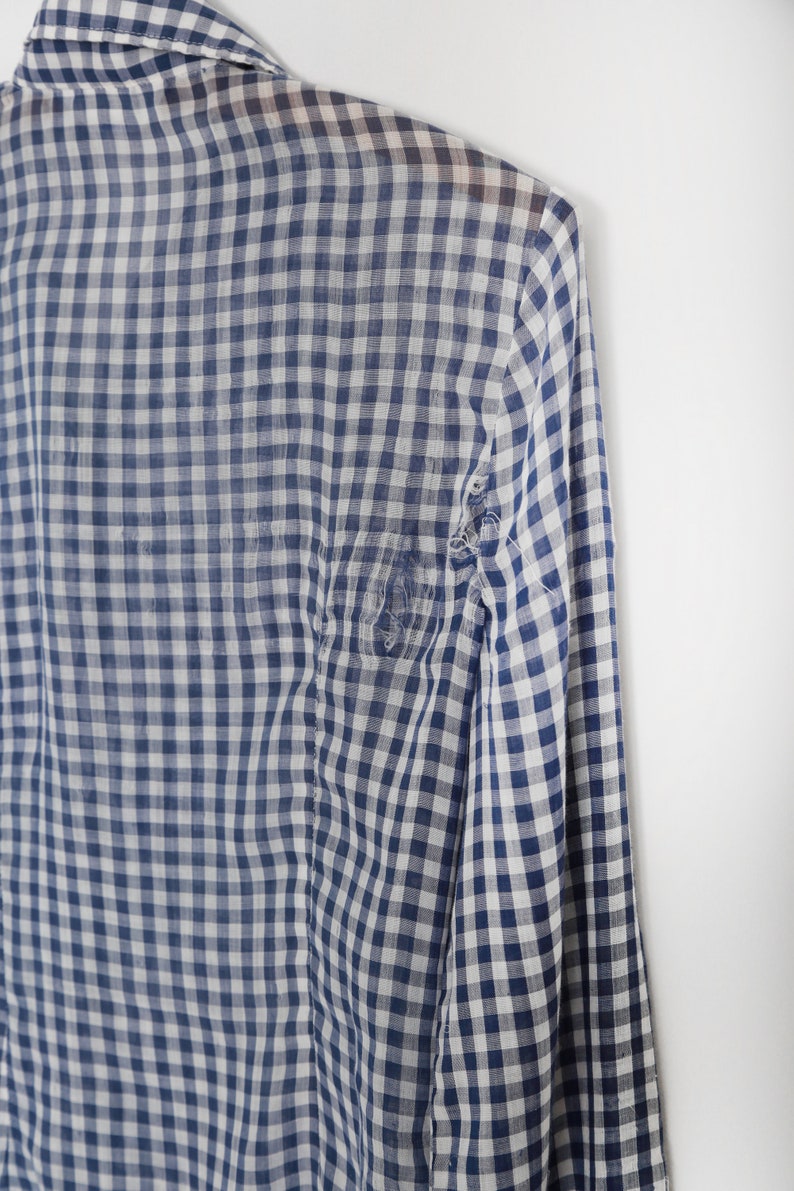 Levis Gingham shirt | Vintage 70s Levis blue + white Gingham button Shirt image 3