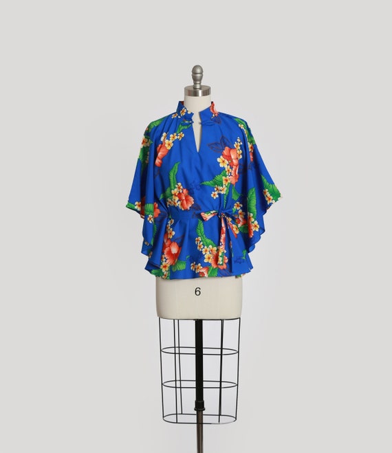 Vintage 80s Tropical Hawaiian floral batwing belt… - image 1