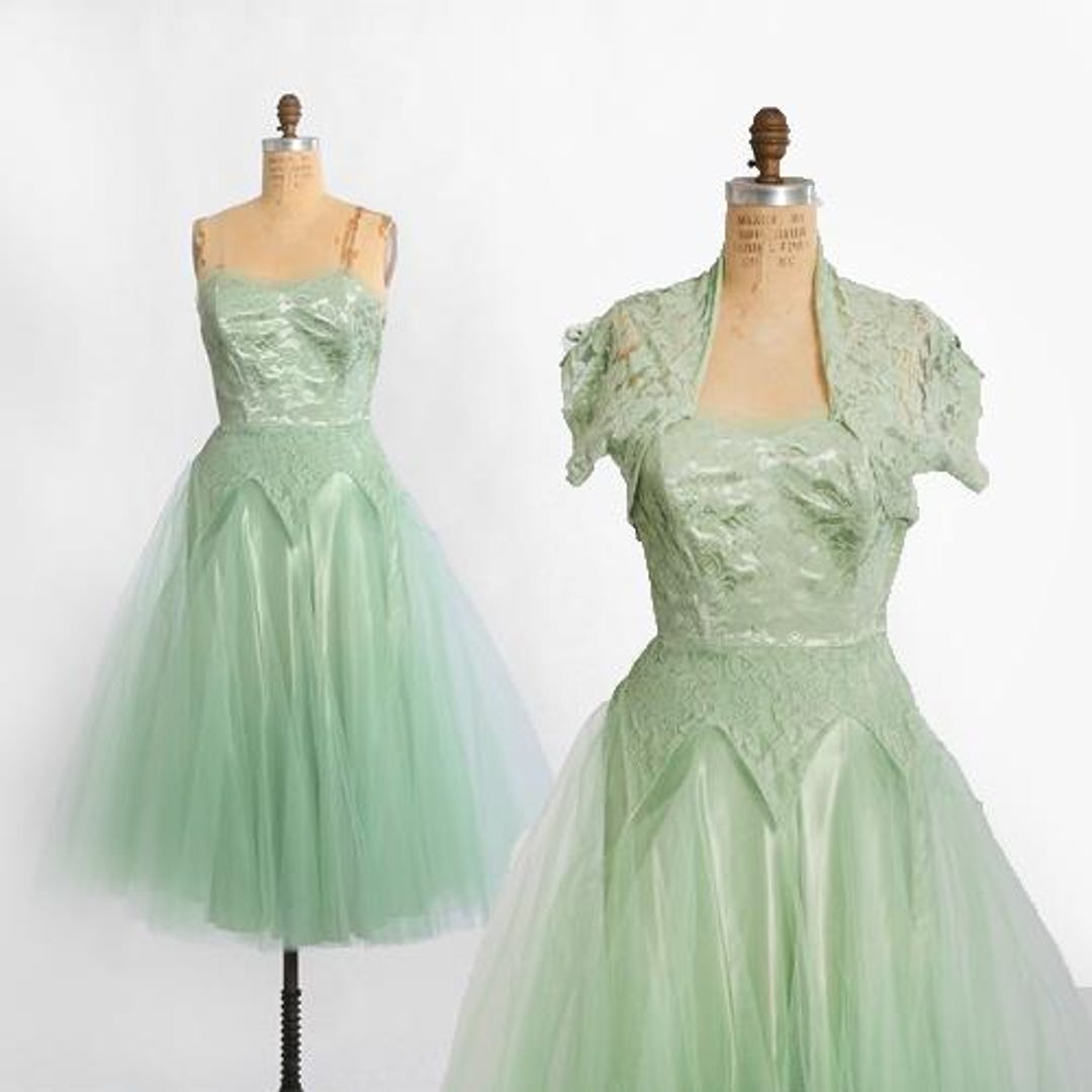 50's Gorgeous Mint Lace Puff Sleeve Dress