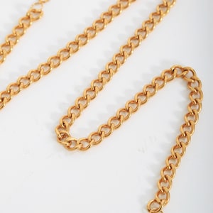 Vintage chunky gold chain link belt