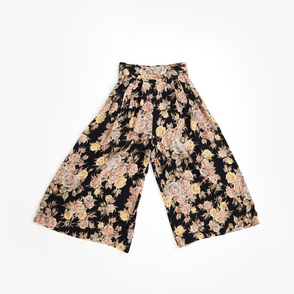 Vintage 90s floral rayon gaucho pants