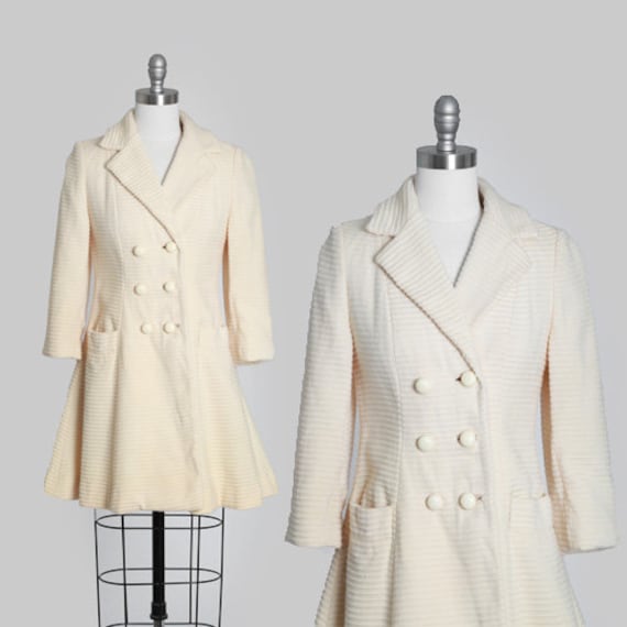 Lilli Ann wool coat | Vintage 60s cream woven stri