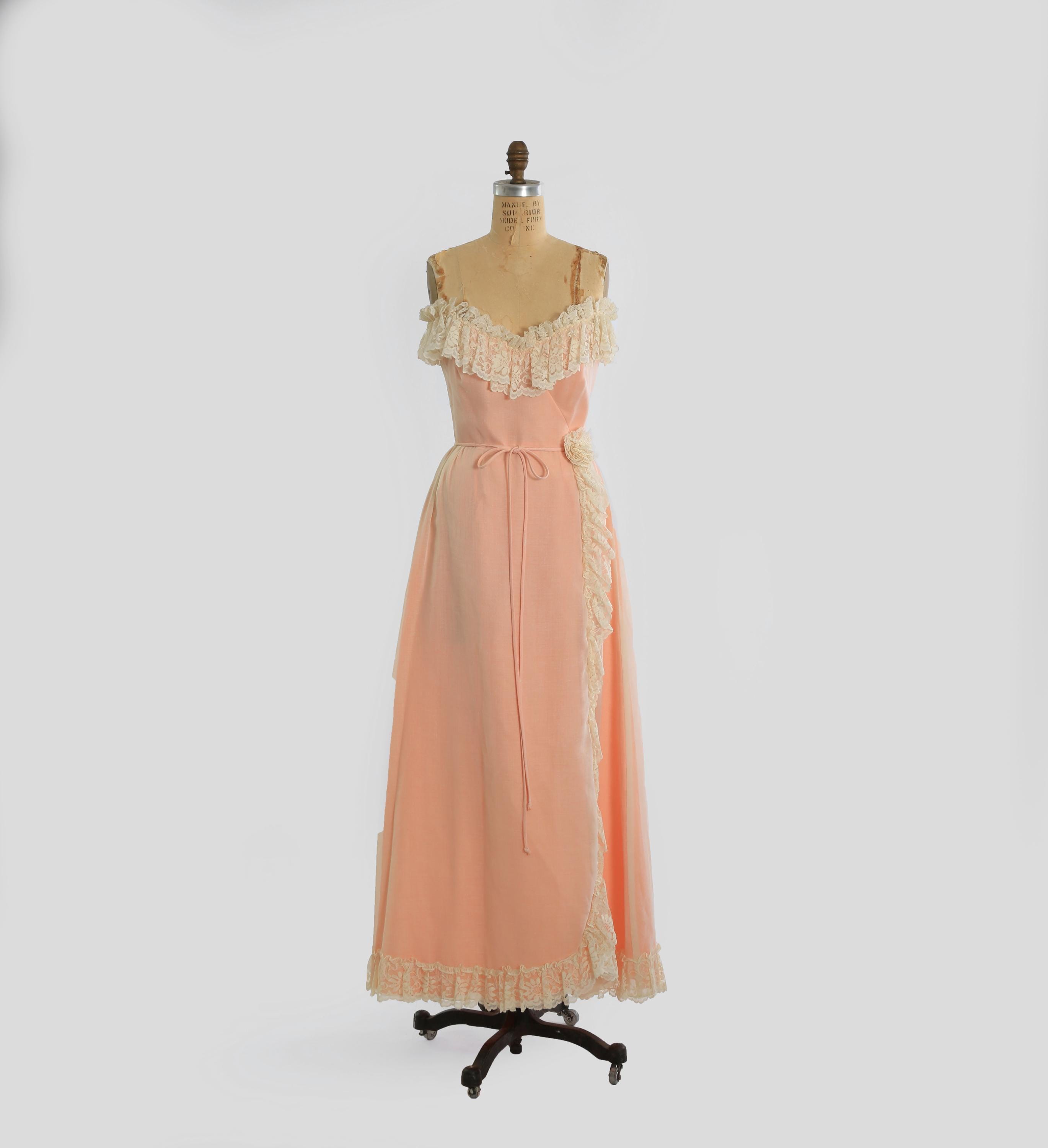 chinese dress ladies 2005 Valentino Blush Pink Silk Pleated Bodice Draped Pearl-Belt Dress
