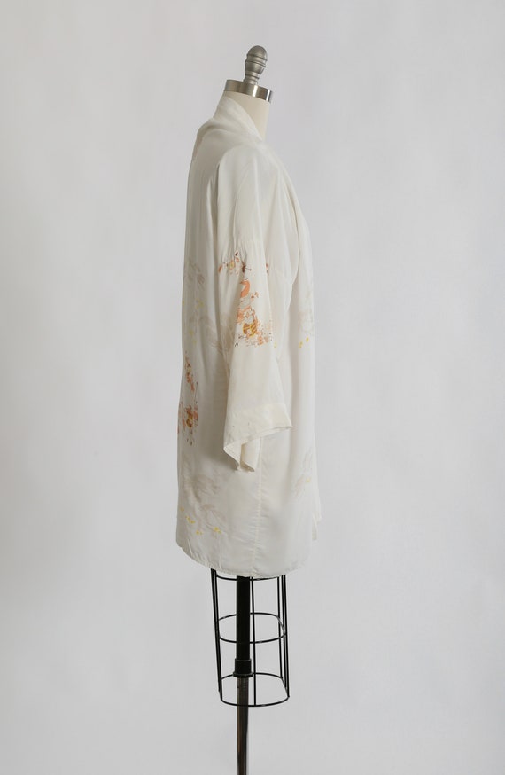 Vintage Chinese white Daimyo Ranks print rayon kimono… - Gem