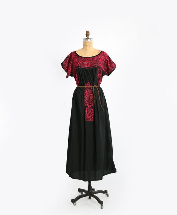 green emerald velvet dress Artisanal Embroidered Dress 100% Cotton Fuchsia 603092 main image 0