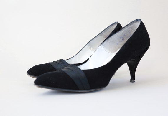 Frederick & Nelson heels | Vintage 50s black suede