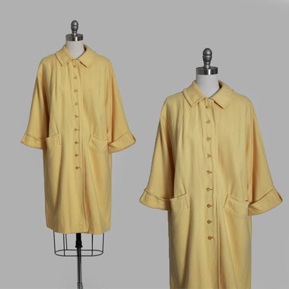 Vintage 60s yellow wool coat - image 1