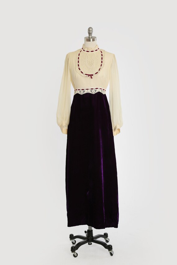 Vintage 70s ivory silk crochet boho purple velvet… - image 2