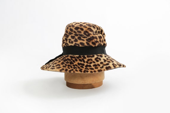 Vintage 1960s faux fur leopard print hat - image 3