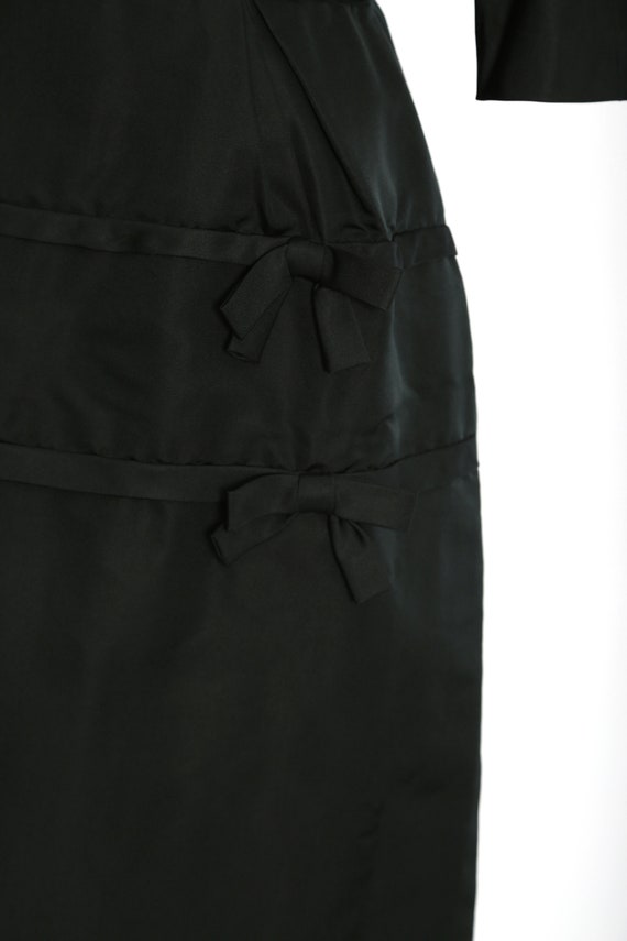 Vintage 1950s black silk satin bow cocktail dress - image 4