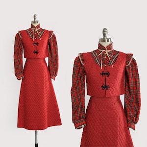 Vintage 70s maroon quilted 2pc skirt set cropped vest