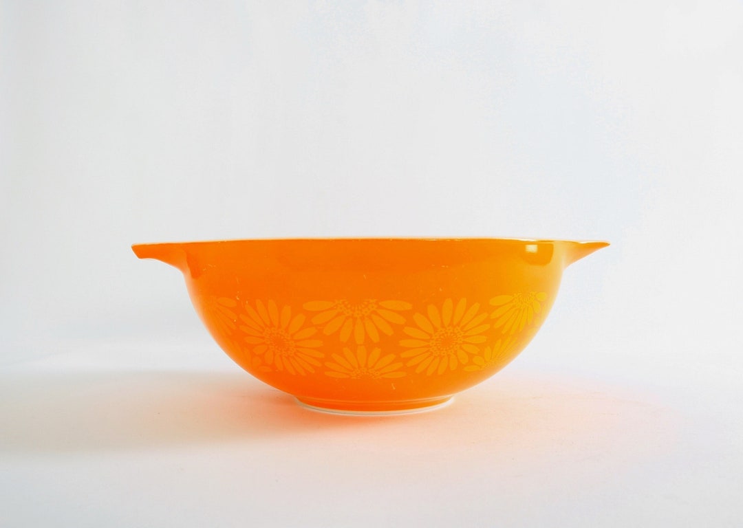 Vintage PYREX Orange Daisy 444 Large Cinderella Nesting Bowl - Etsy