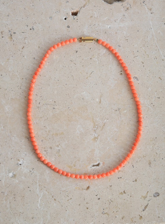 Vintage genuine coral beaded necklace - image 4