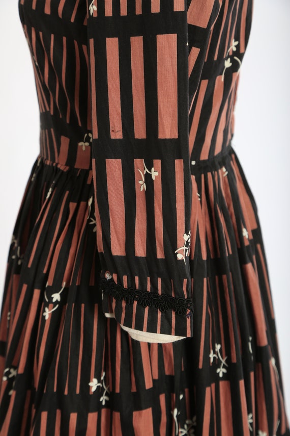 Vintage 50s Victorian striped cotton floral dress - image 6