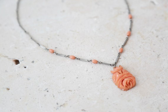 Antique vintage 40s carved bakelite rose coral ne… - image 5