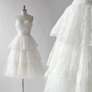 Corrine wedding dress | Vintage 50s floral lace tiered wedding dress | Vintage 50s wedding gown