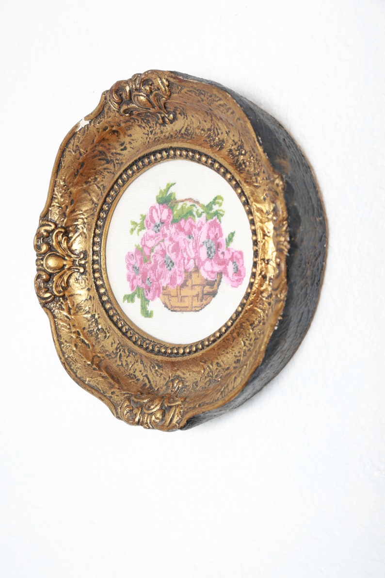 Antique Vintage Ornate Gold Oval Frame | Vintage Floral Needlepoint Art ...