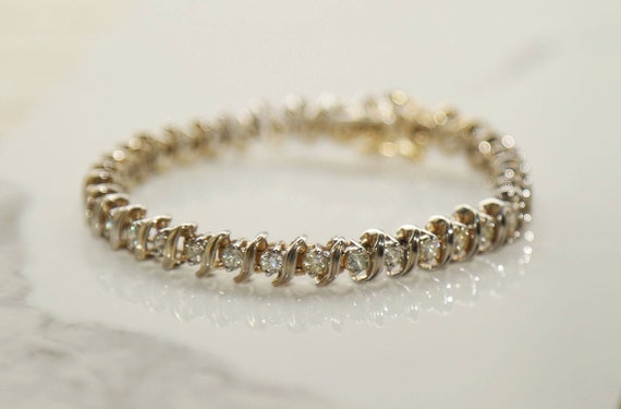 Vintage 14k gold diamond tennis bracelet - image 1