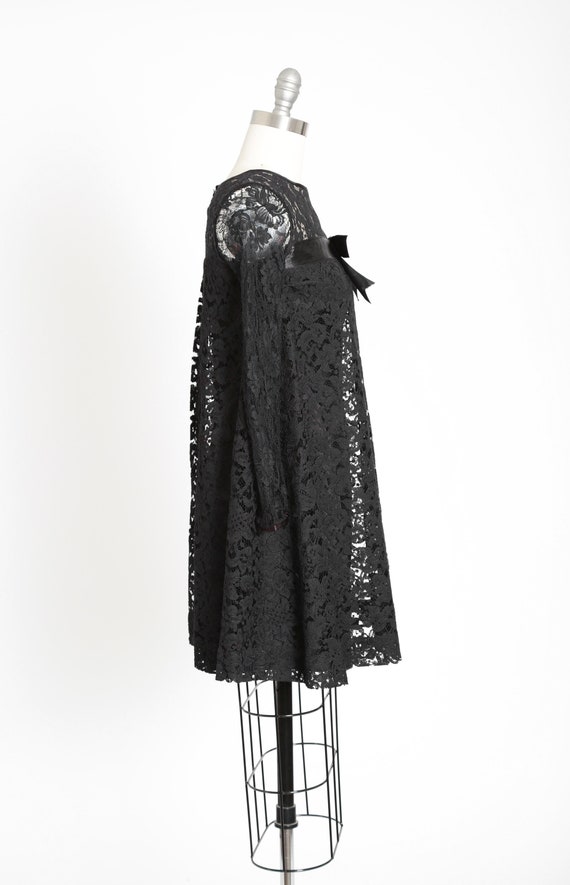 60s babydoll dress | Vintage 1960s black floral l… - image 5