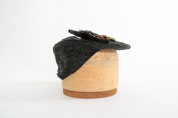 Vintage 1940s black studded straw hat - image 6