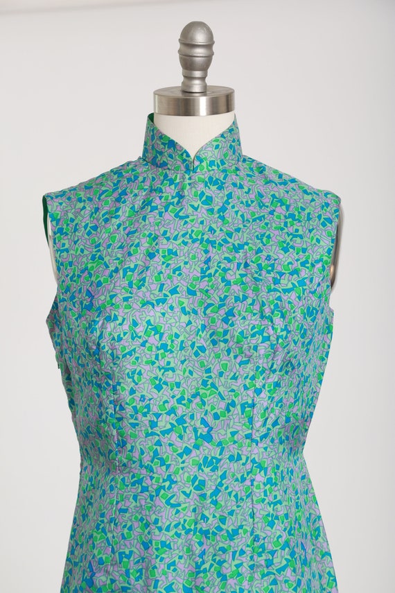 Vintage 60s abstract green blue silk cheongsam dr… - image 3