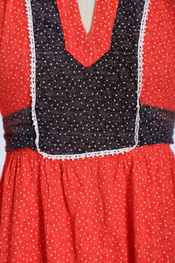 Vintage 70s floral calico cotton maxi dress - image 9