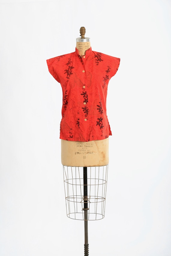 50s Hawaiian shirt | Vintage 1950s red Hawaiian tr