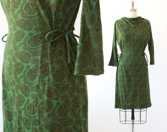 60s Green paisley dress | Vintage 1960s McKettrick green paisley wiggle dress