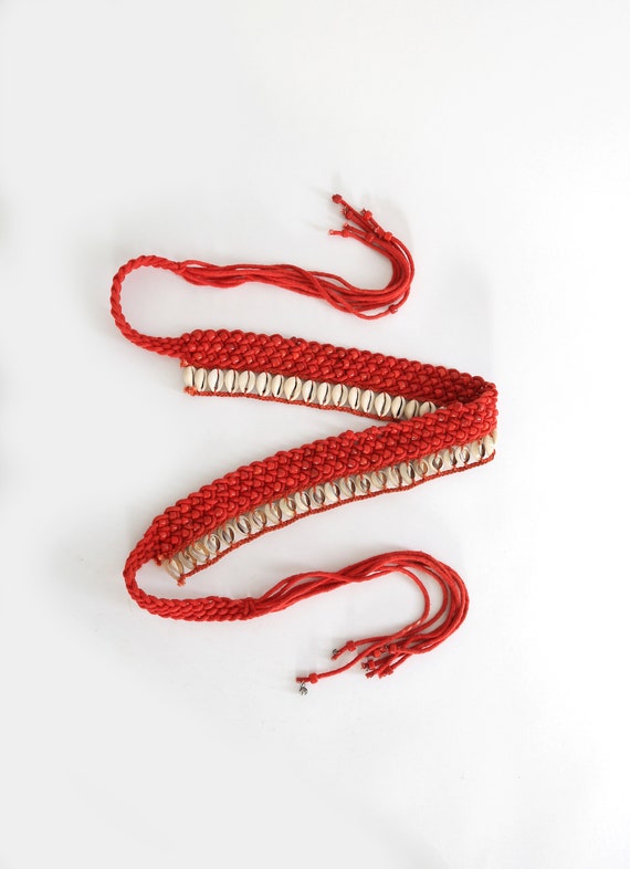 Seashell belt | Vintage red cord Cowrie Sea Shell… - image 2