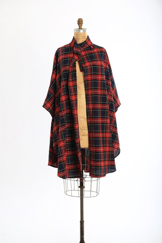 Red plaid cape | Vintage 70s woven wool blend red… - image 3