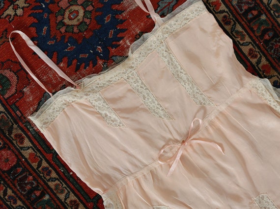 Antique vintage 1920s pink silk lace romper teddy… - image 2