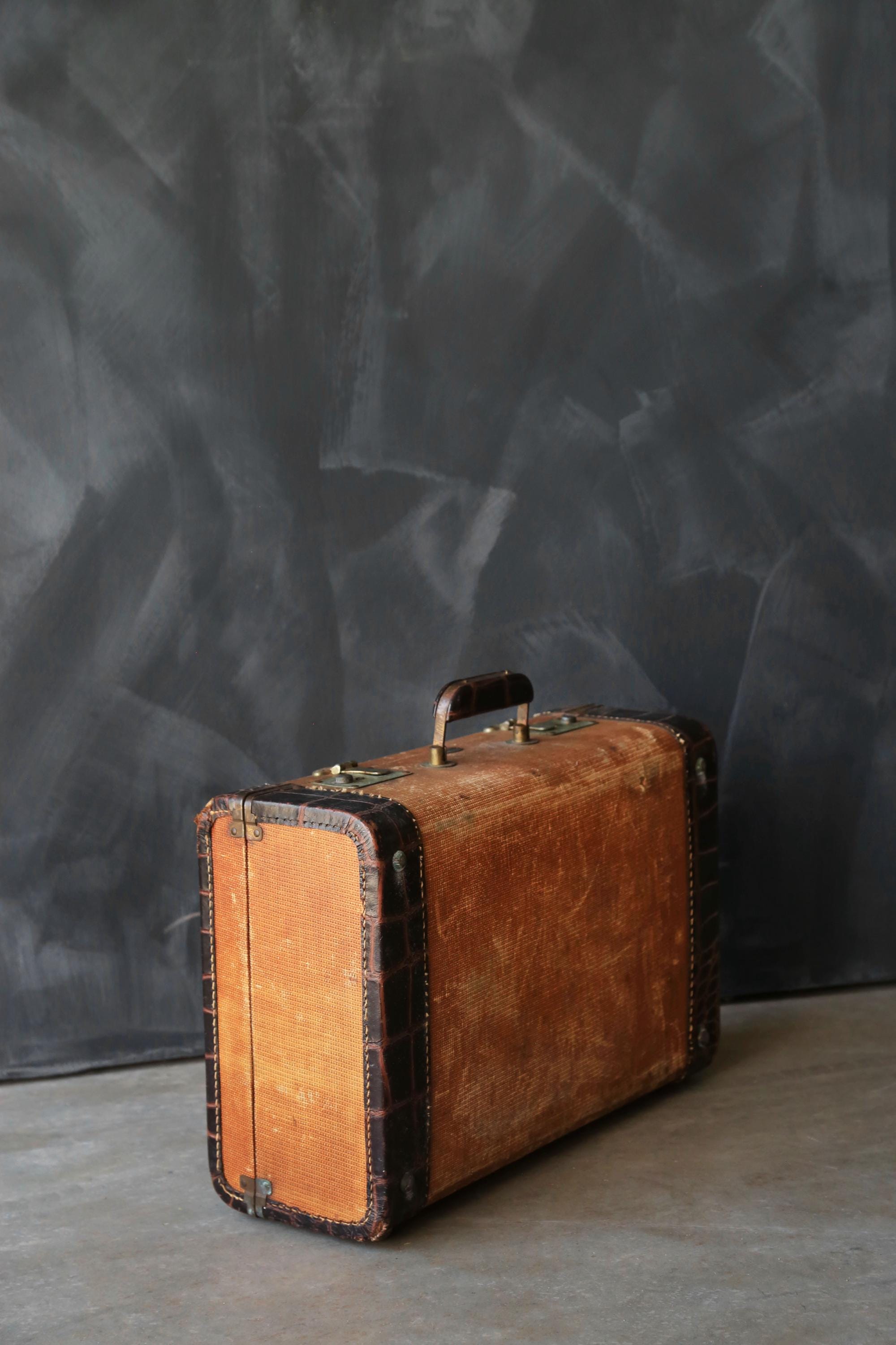 イタリアの素敵な旅行カバン　SELLIER ヴィンテージ1930-40s ケース 1930s luggage - Etsy 日本