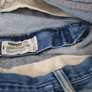 Jaren 90 Wrangler-denimjeans 33 x 30 1/2 afbeelding 4