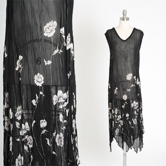 Monochromatic rayon dress | Vintage 90s 30s black